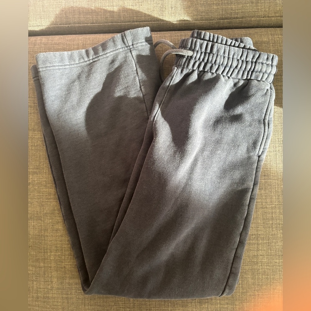 Aritzia TNA NAVY Cozy Fleece Boyfriend Basic Wide Sweatpants XXS